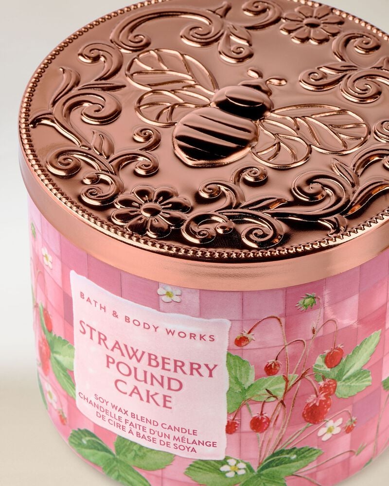 Strawberry Pound Cake 3-Wick Candle เทียนหอม 3 ไส้