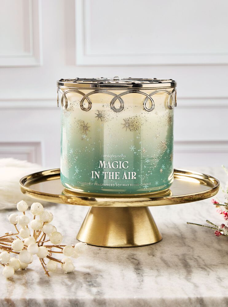 Magic In The Air 3-Wick Candle เทียนหอม 3 ไส้