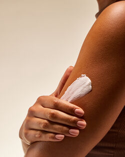 Japanese Cherry Blossom Whipped Body Butter image number null