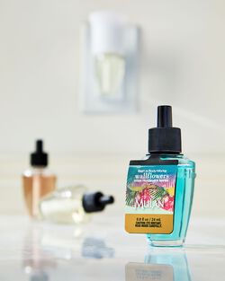 Mulan Wallflowers Fragrance Refill image number null