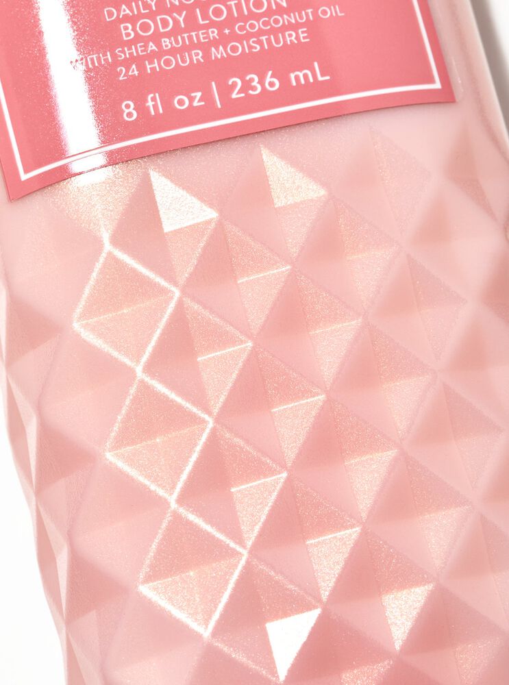 Champagne Toast Daily Nourishing Body Lotion บอดี้โลชั่น