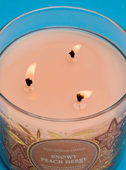 Snowy Peach Berry 3-Wick Candle image number null