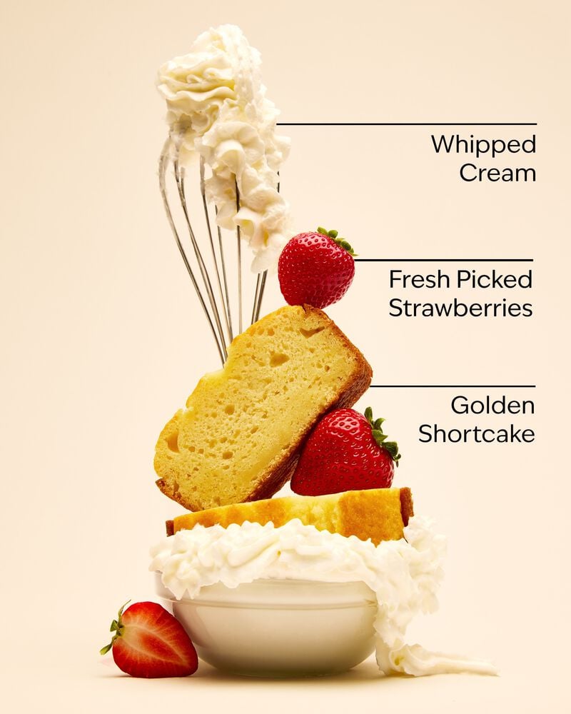 Strawberry Pound Cake 3-Wick Candle เทียนหอม 3 ไส้