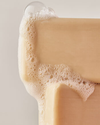 Water Shea Butter Cleansing Bar สบู่ก้อน