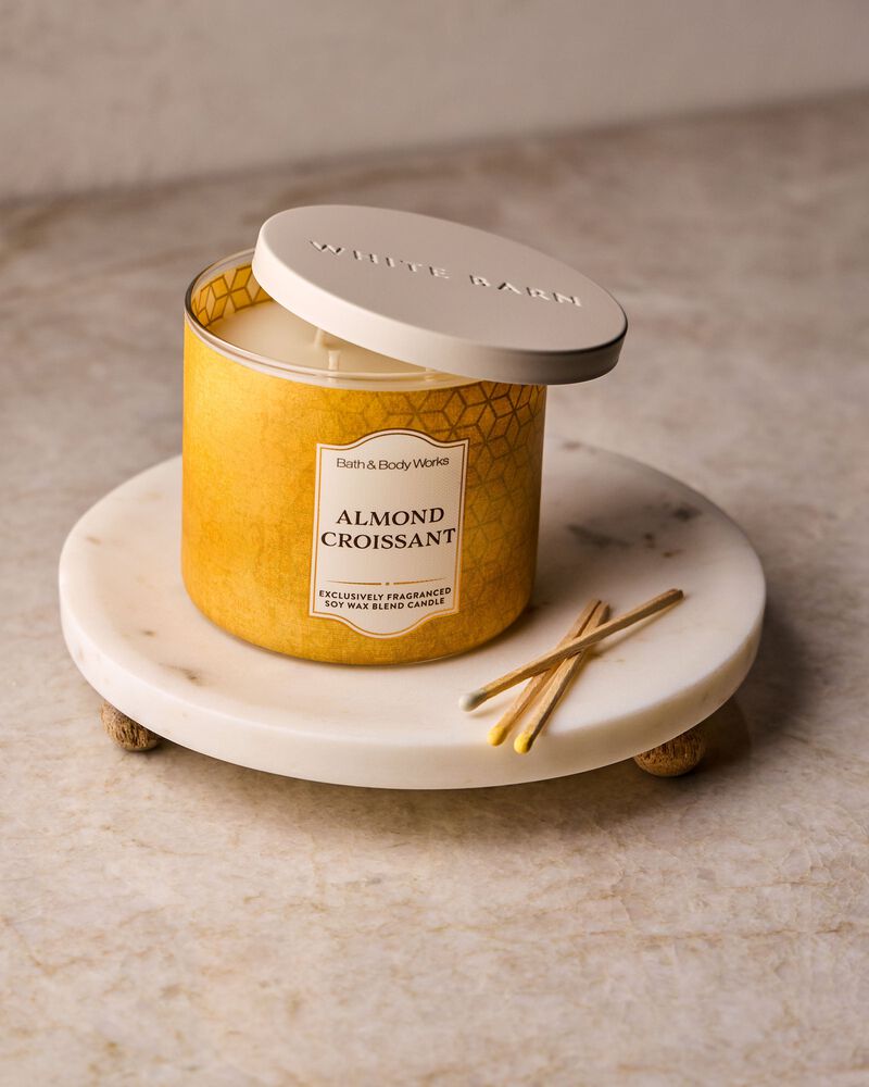 Almond Croissant 3-Wick Candle เทียนหอม 3 ไส้