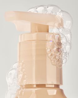 Coconut Pi&ntilde;a Colada Cleansing Gel Hand Soap image number null