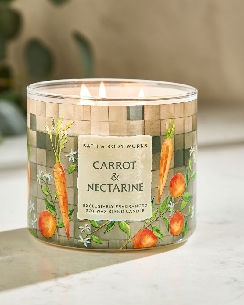 Carrot & Nectarine 3-Wick Candle เทียนหอม 3 ไส้