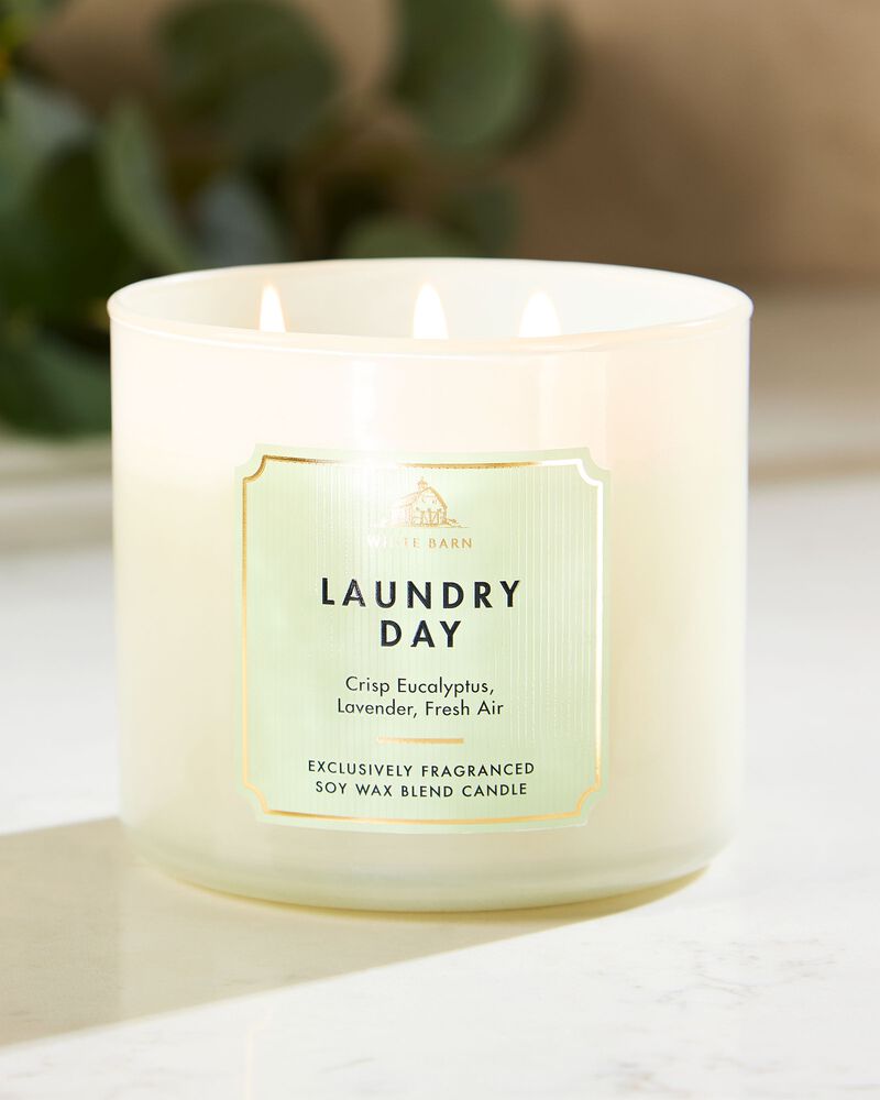 Laundry Day 3-Wick Candle เทียนหอม 3 ไส้