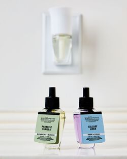 Lullaby Linen Wallflowers Fragrance Refill image number null