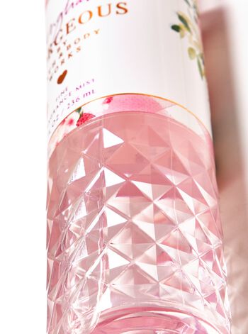 Gingham Gorgeous Fine Fragrance Mist มิสต์