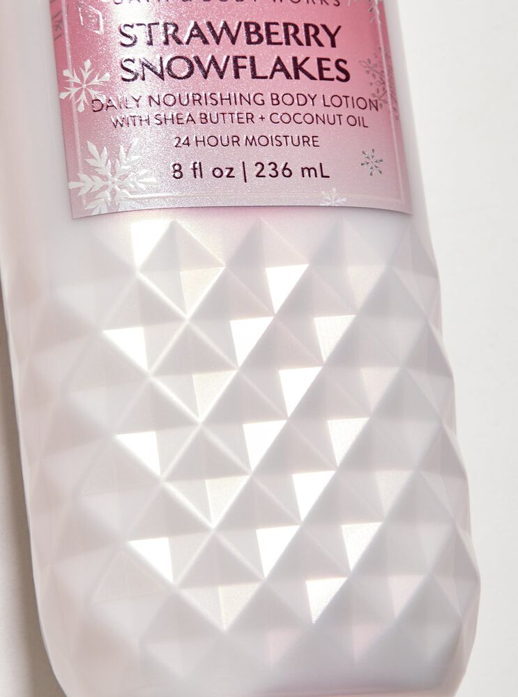 Strawberry Snowflakes Daily Nourishing Body Lotion บอดี้โลชั่น