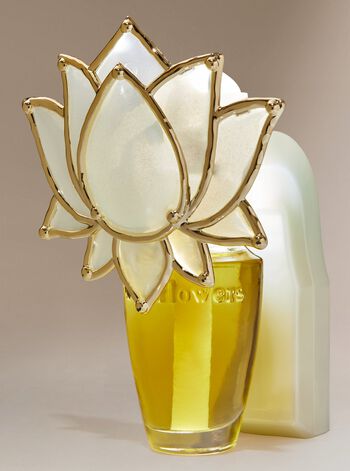 Lotus Wallflower Plug ปลั๊กวอลล์ฟลาวเวอร์