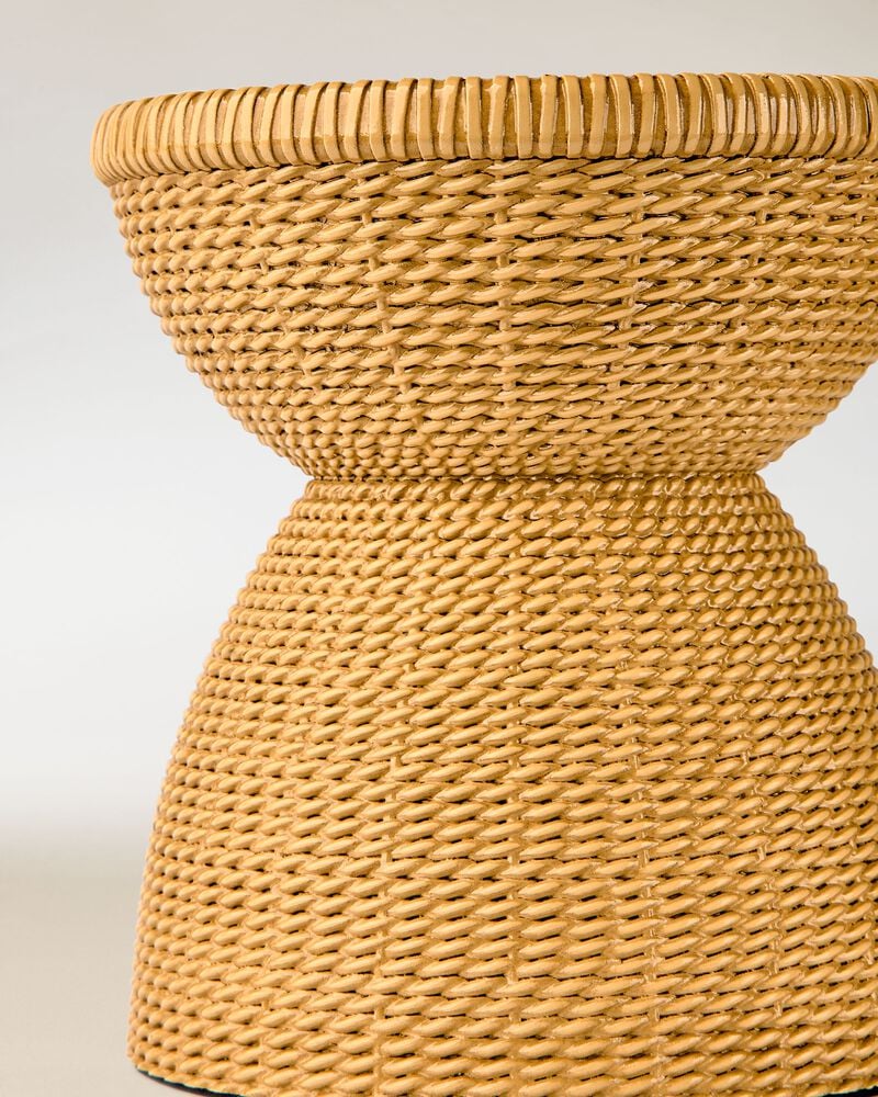Woven Pedestal 3-Wick Candle Holder ที่วางเทียนหอม 3 ไส้