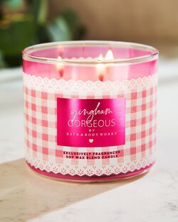 Gingham Gorgeous 3-Wick Candle image number null