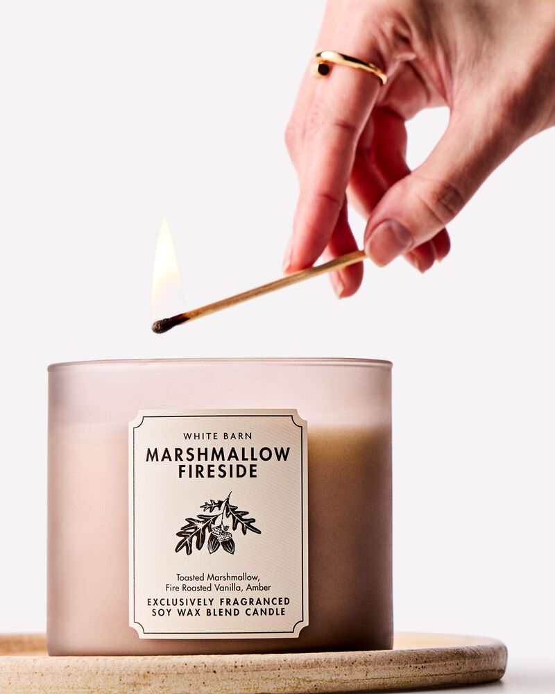 Marshmallow Fireside 3-Wick Candle เทียนหอม 3 ไส้