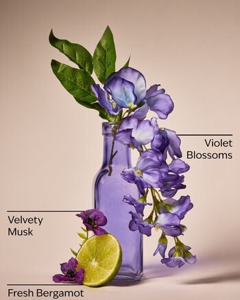 Violet & Musk 3-Wick Candle เทียนหอม 3 ไส้