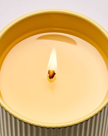 Cozy Amber & Vanilla Single Wick Candle เทียนหอม 1 ไส้