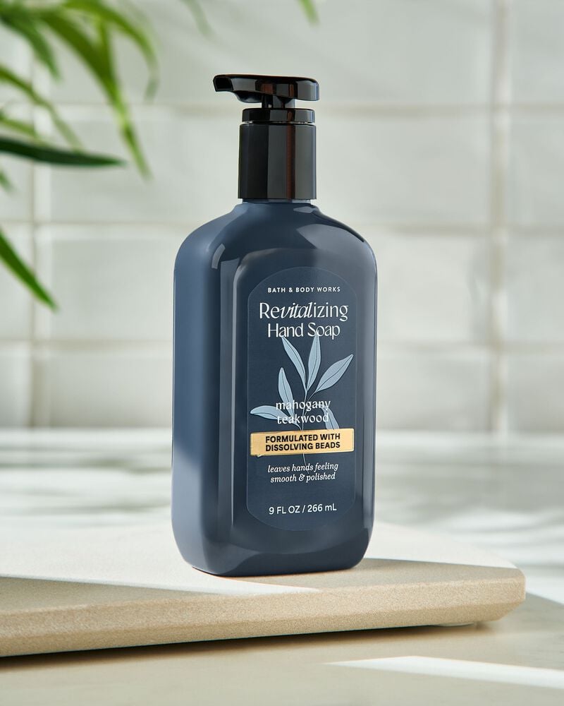 Mahogany Teakwood Revitalizing Gel Hand Soap เจลล้างมือ