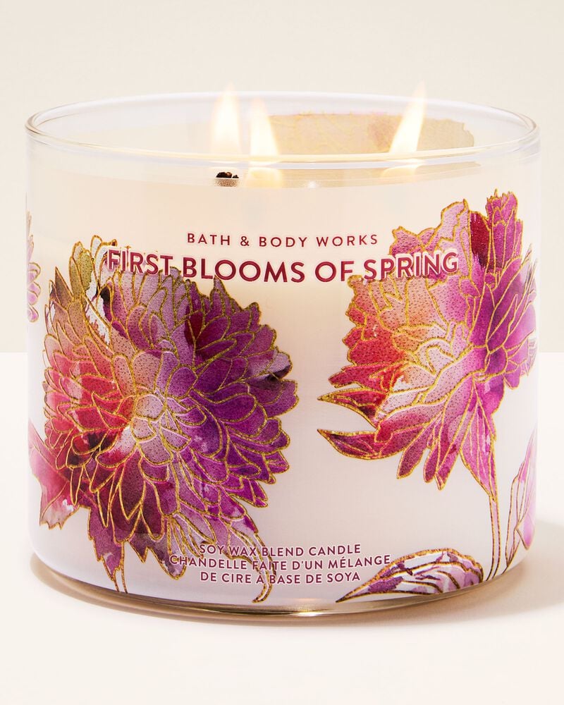 First Blooms Of Spring 3-Wick Candle เทียนหอม 3 ไส้