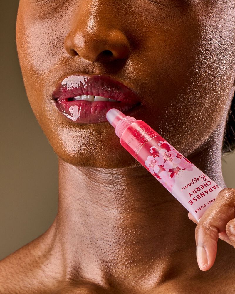 Japanese Cherry Blossom Lip Gloss ลิปกลอส