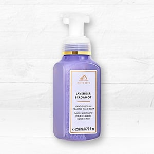 สบู่ล้างมือที่ร่วมรายการ 1 ชิ้น 235 บาท