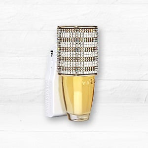 ปลั๊กวอลล์ฟลาวเวอร์ที่ร่วมรายการ 1 ชิ้น 205 บาท